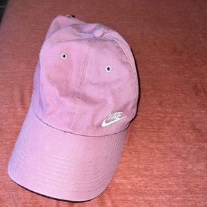 Nike women’s hat